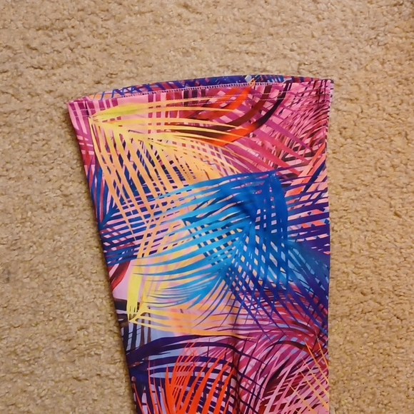 2 piece colorful set - Picture 3 of 3